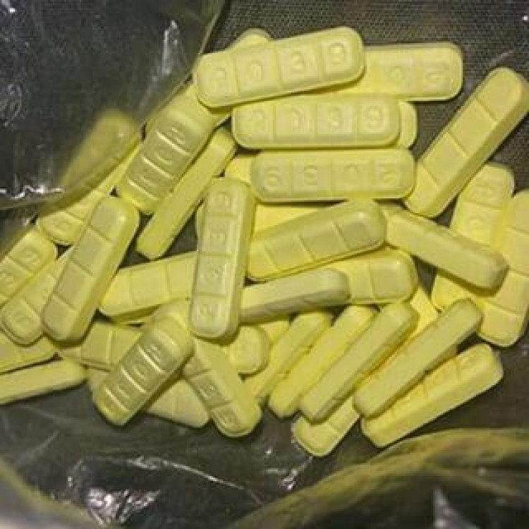 **(25) REAL XANAX 2MG YELLOW BARS*