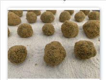3.5g Moon Rocks (Dipped in oil) £116