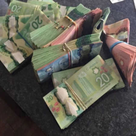 BUY DOLLARS, POUNDS, EUROS, AUD CAD, AVAILABLE $5k=$60k
